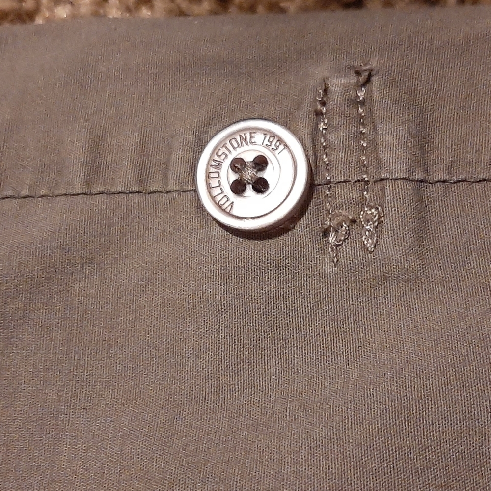 Taupe/Grey Volcom Khaki Style Shorts - Picture 3 of 6